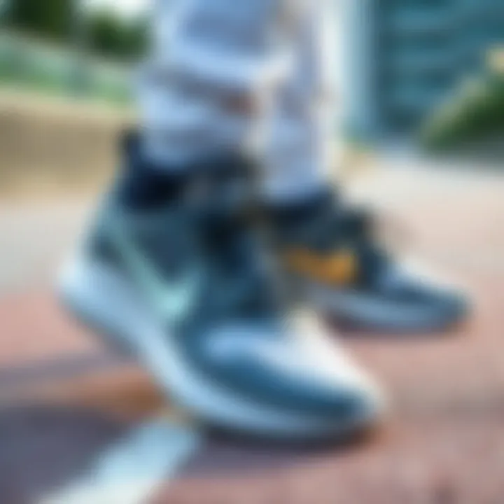 Performance Comparison with Other Sneakers Comparative performance of Air Zoom Beyaz with other sneakers